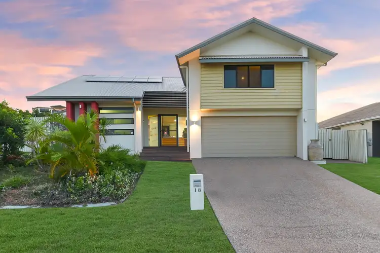 18 Shutehaven Circuit, Bushland Beach QLD 4818