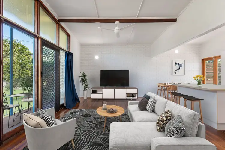 7 June Street, Mitchelton QLD 4053