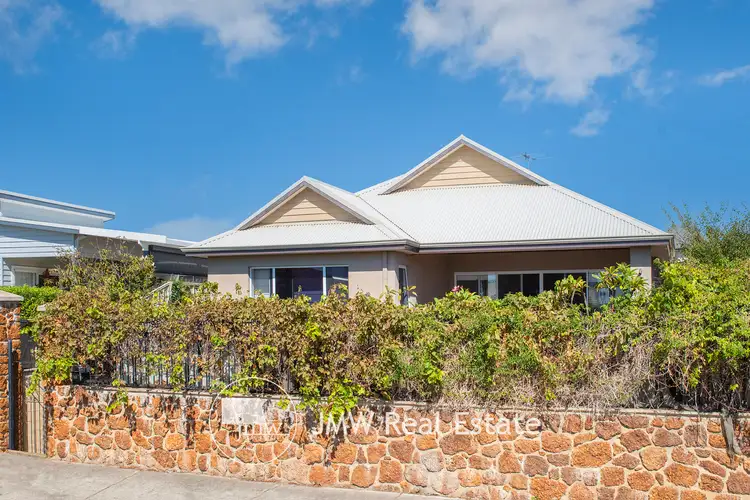 12 Castleroy Terrace, Dunsborough WA 6281