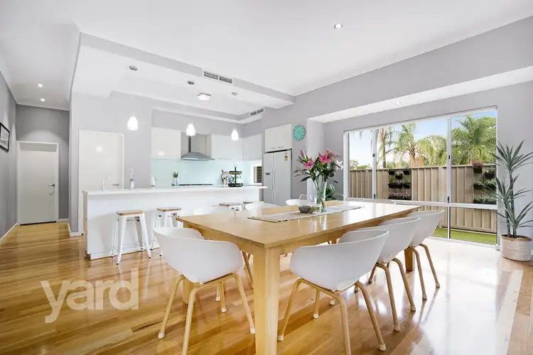 39B Coleman Crescent, Melville WA 6156