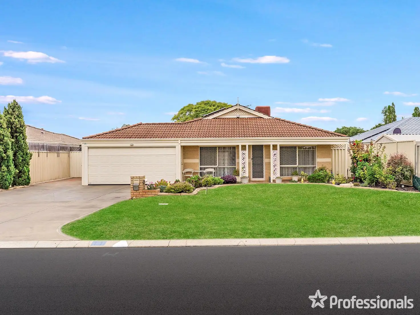 Main view of Homely house listing, 11 Santa Monica Drive, Waikiki WA 6169