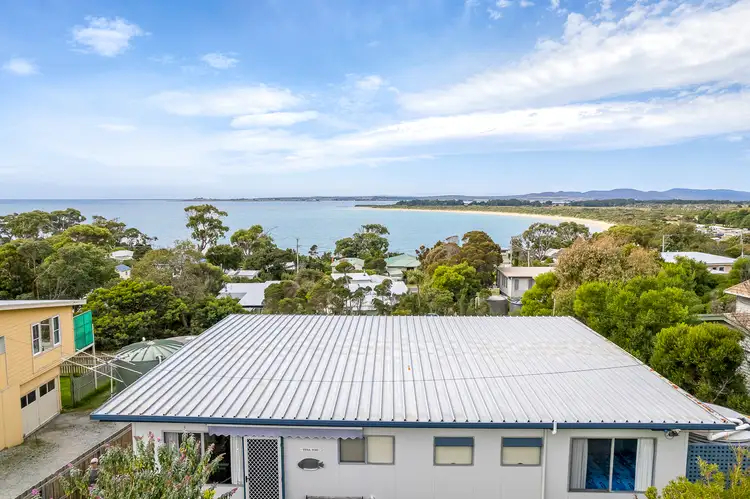 34 Top Road, Greens Beach TAS 7270