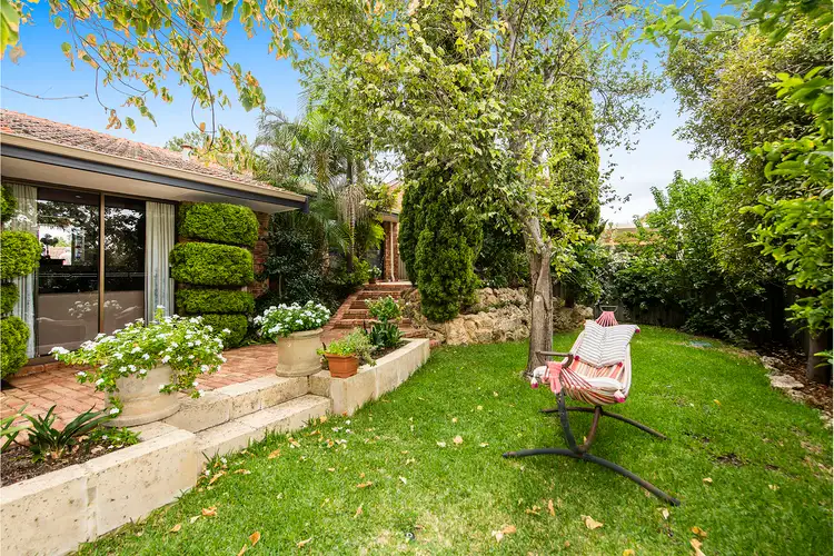 42 Valencia Avenue, Churchlands WA 6018