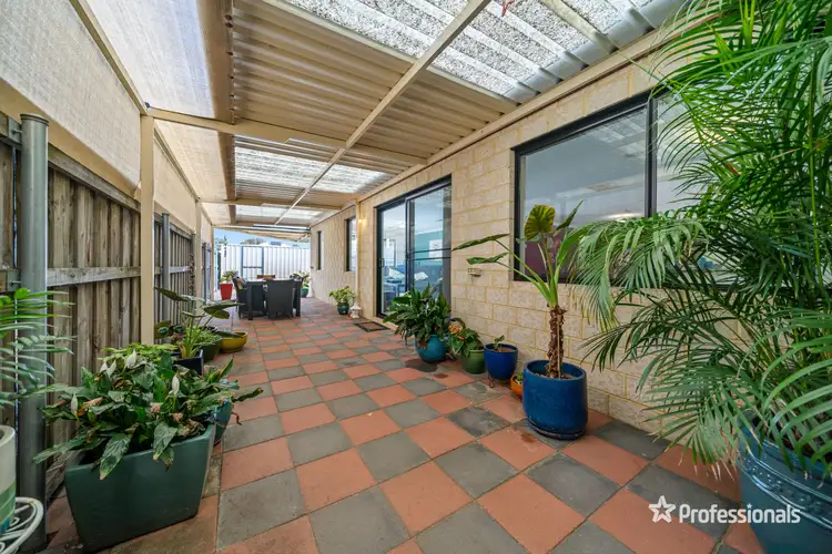 Second view of Homely house listing, 6 Clover Way, Ellenbrook WA 6069