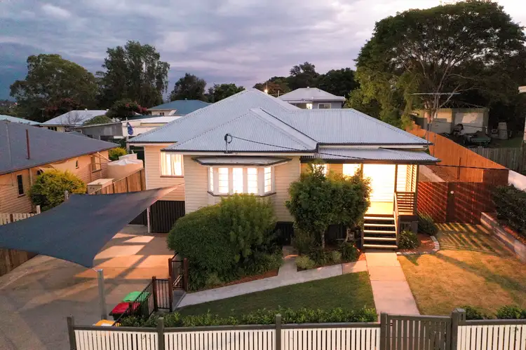28 Chermside Road, Eastern Heights QLD 4305