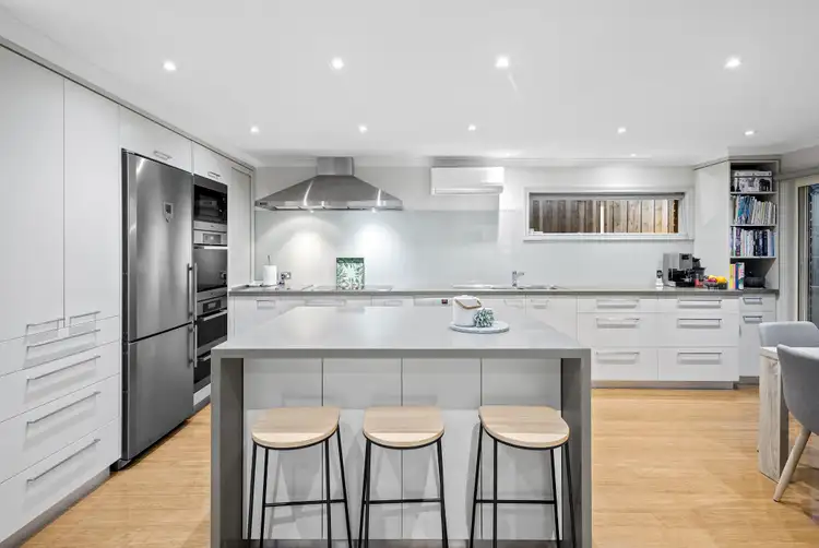 Fourth view of Homely unit listing, 1/15 Hinkler Road, Glen Waverley VIC 3150