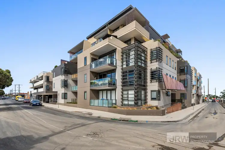 402B/8 Clinch Avenue, Preston VIC 3072