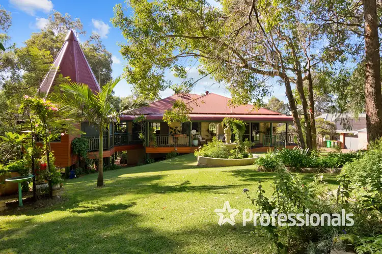 13 Hildas Close, College Grove WA 6230