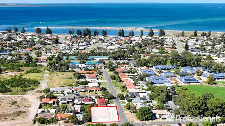 49 Rae Road, Safety Bay WA 6169