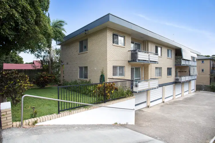 2/574 Sandgate Road, Clayfield QLD 4011