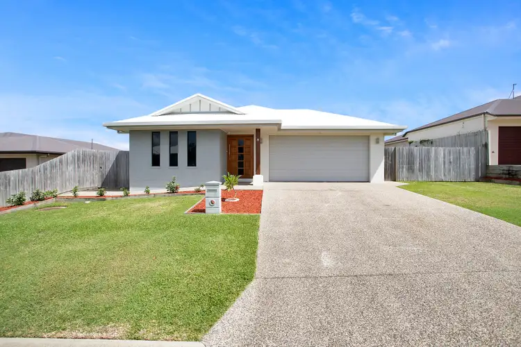 8 Yatay Street, Rural View QLD 4740