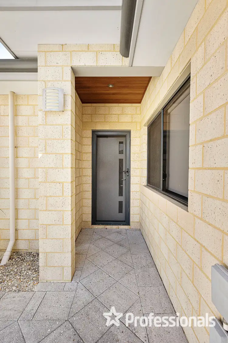 Third view of Homely villa listing, 3/11 Star Street, Carlisle WA 6101