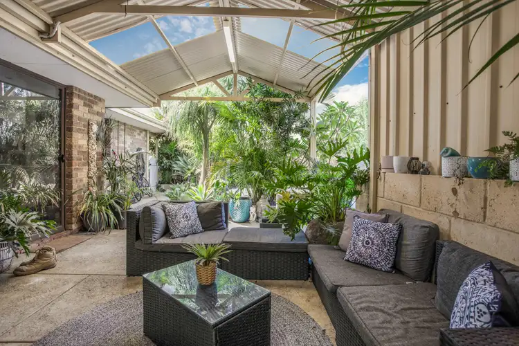 21 Delaporte Way, Carey Park WA 6230
