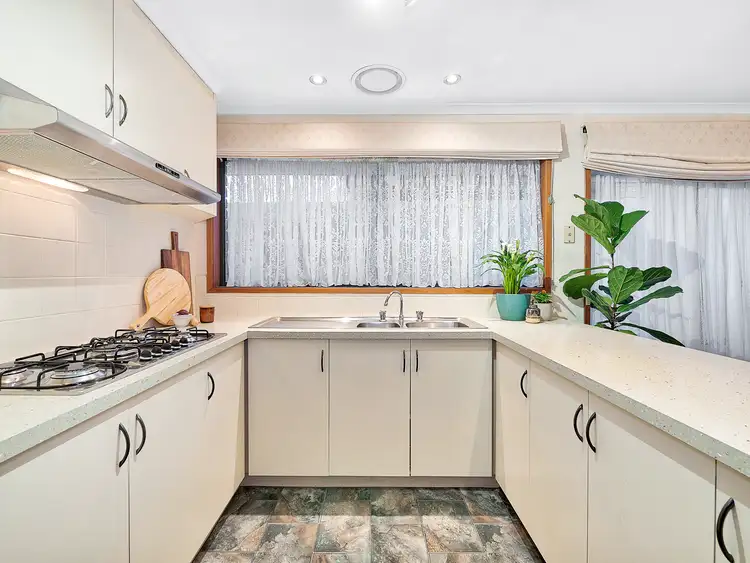 Fifth view of Homely house listing, 188 Lyrebird Drive, Carrum Downs VIC 3201