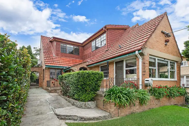 82 Victory Pde, Toronto NSW 2283