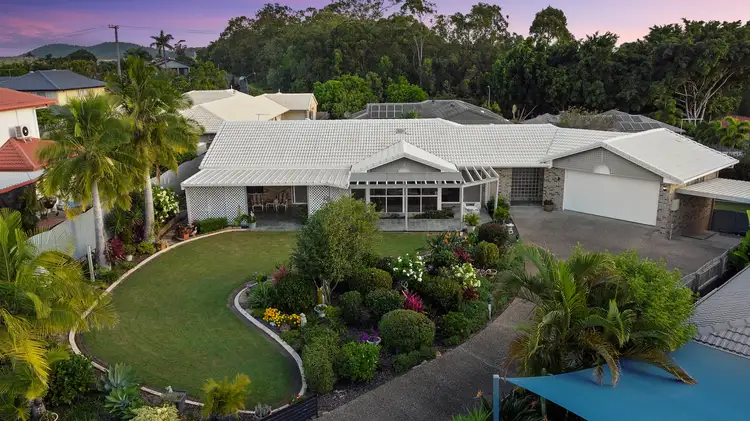 8 Iona Close, Belmont QLD 4153