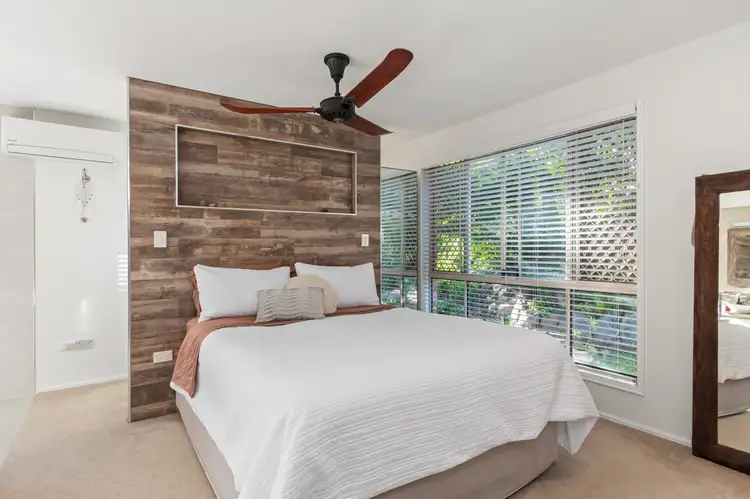 Second view of Homely house listing, 9 Webber Place, Wynnum West QLD 4178