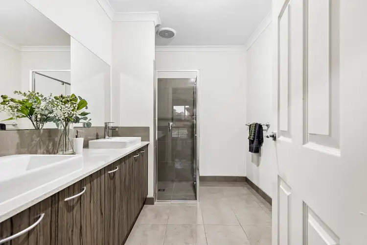 Fifth view of Homely house listing, 29 Evolve Esplanade, Wollert VIC 3750