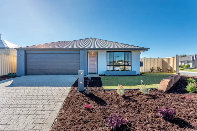 7 Boorn Green, Byford WA 6122