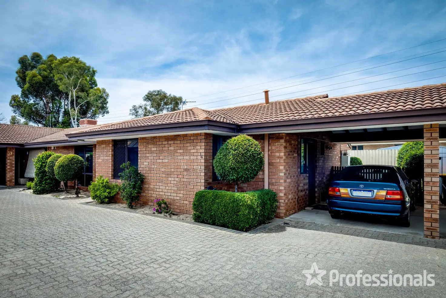 Main view of Homely house listing, U4/11 Noranda Place, Noranda WA 6062