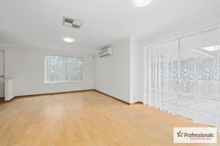 Sixth view of Homely house listing, 4 Shoalhaven Rise, Success WA 6164