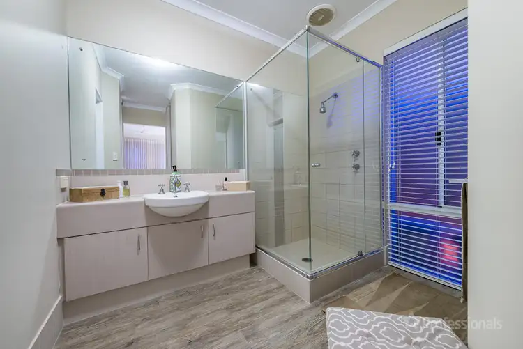 Sixth view of Homely house listing, 35 Belhaven Terrace, Quinns Rocks WA 6030