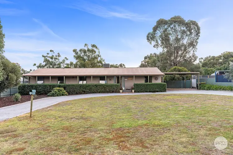 16 Rennie Street, Huntly VIC 3551