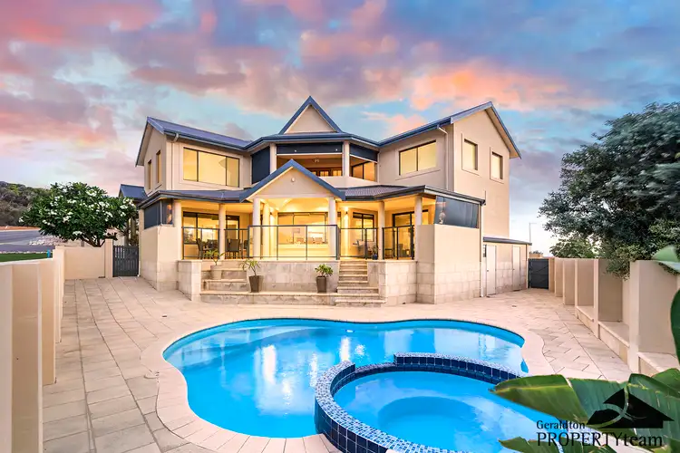 14 Columbus Boulevard, Wandina WA 6530