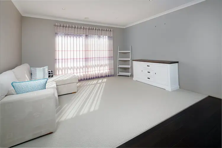 Fourth view of Homely house listing, 5 Elysian Place, Cranbourne West VIC 3977