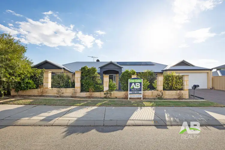 17 Rometta Way, Sinagra WA 6065
