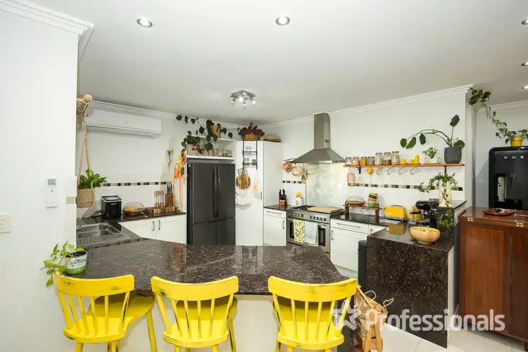 Sixth view of Homely house listing, 62 Le Grand Gardens, Marangaroo WA 6064