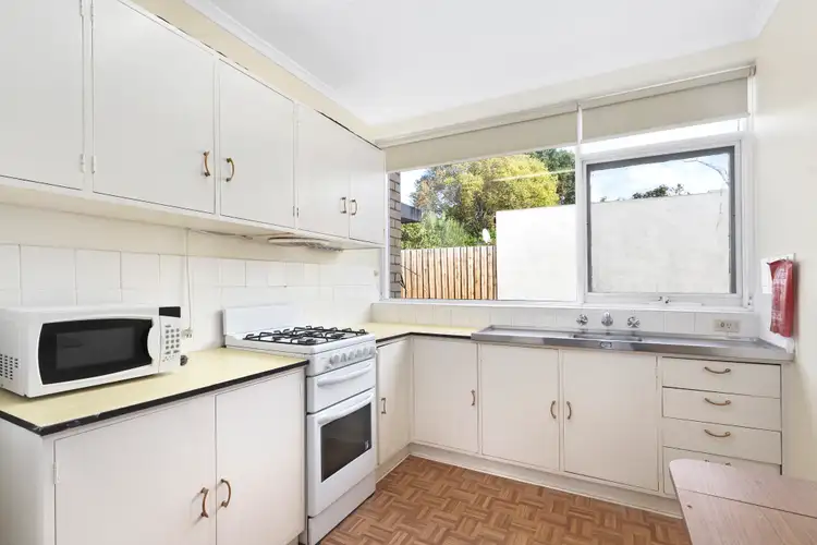 Third view of Homely apartment listing, 5/100 Balwyn Road, Balwyn VIC 3103