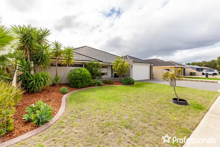 Third view of Homely house listing, 6 Coleus Way, Seville Grove WA 6112