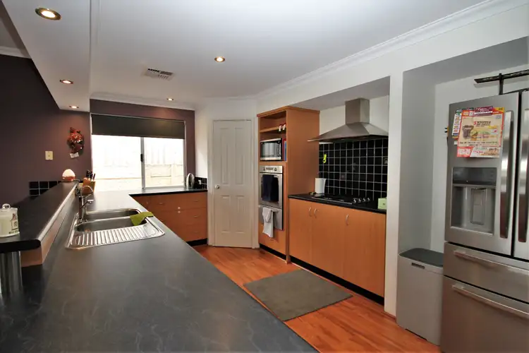6 Whatman Way, Australind WA 6233