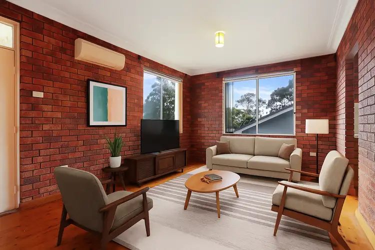 6 Anthony Avenue