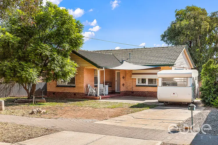 15 Billing Street, Elizabeth Park SA 5113