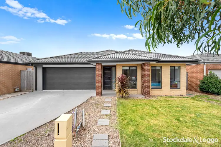 15 Harmony Place, Officer VIC 3809