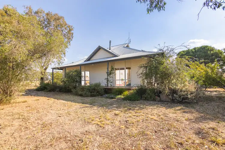 21 Hills Road, Nurrabiel VIC 3401