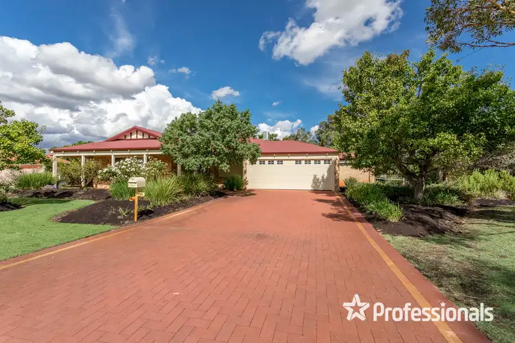 Second view of Homely house listing, 11 Hilarion Elb, Hilbert WA 6112