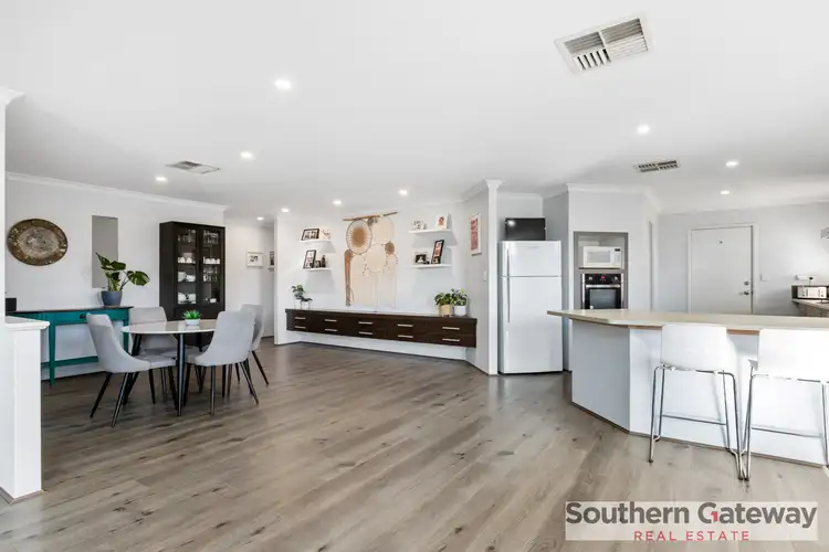 Seventh view of Homely house listing, 17 Edgehill Walk, Piara Waters WA 6112