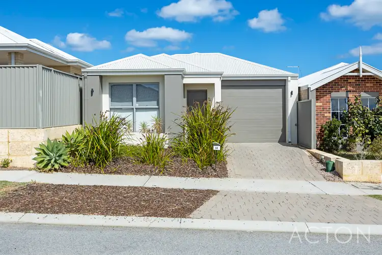 16 Mikado Road, Eglinton WA 6034