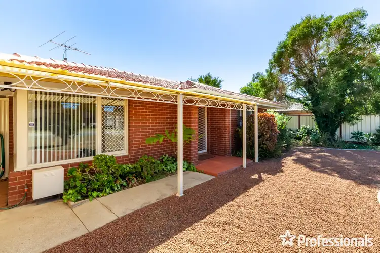Third view of Homely house listing, 5 Edgeroi Way, Armadale WA 6112