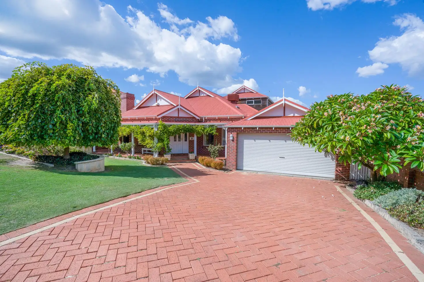 Main view of Homely house listing, 48 Robertson Road, Kardinya WA 6163
