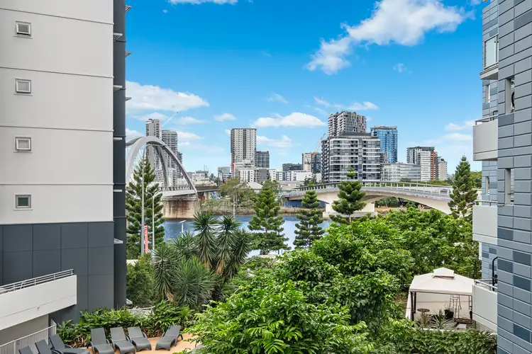 2203/92 Quay Street, Brisbane City QLD 4000
