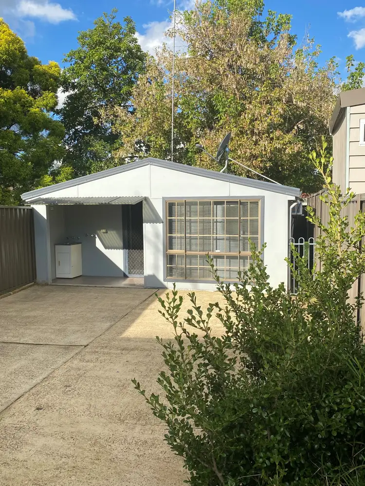 50A Racecourse Road