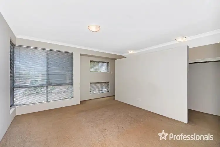 Second view of Homely house listing, 10 Explorers Crescent, Baldivis WA 6171