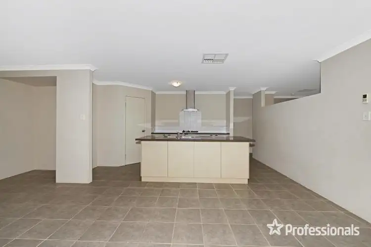 Fifth view of Homely house listing, 10 Explorers Crescent, Baldivis WA 6171