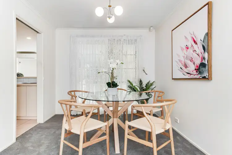 Sixth view of Homely house listing, 4 Mackinnon Court, Attwood VIC 3049