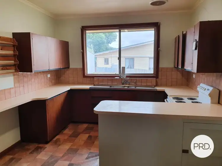 Fifth view of Homely house listing, 110 Rowe Street, Ouyen VIC 3490