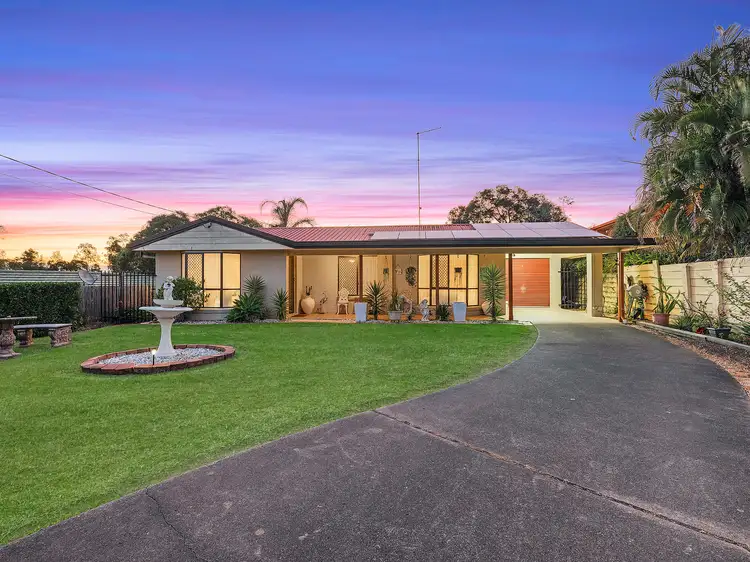 6 Brolga Court, Bundamba QLD 4304